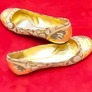 Coach ladies loafers NWOT